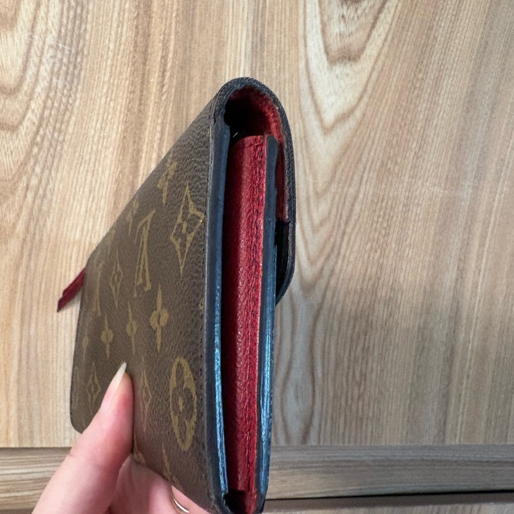 Auth Louis Vuitton Portefeuille Emily long bifold snap wallet - Picture 9 of 15